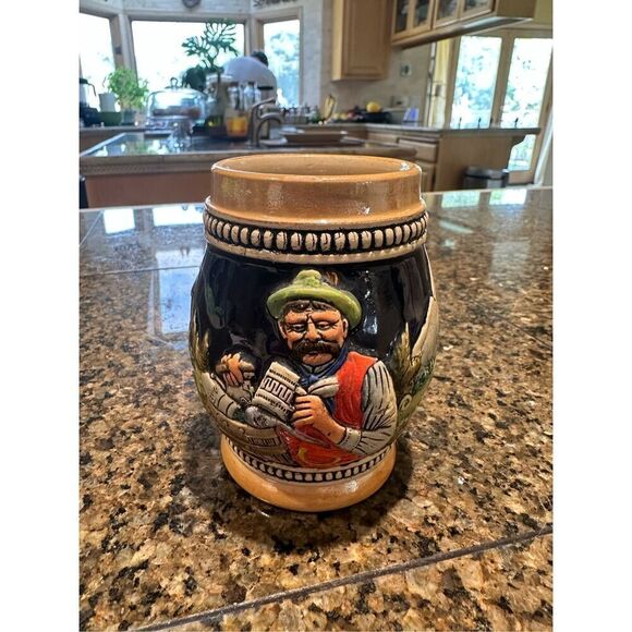Vintage West German beer stein - Picture 2 of 7